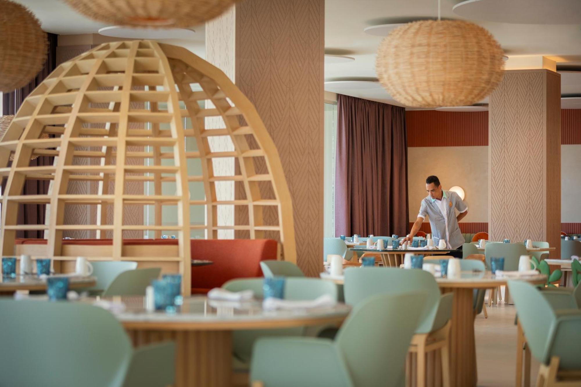 Joia Aruba By Iberostar Hotel Palm Beach Bagian luar foto
